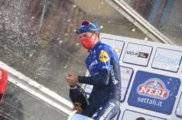 🎥 Mauri Vansevenant is na overwinning in slotrit Tour of Oman compleet oververhit