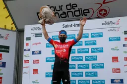 Colbrelli wint bergrit Ronde van Romandië in sprint van uitgedunde groep