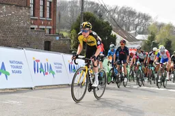 Oomen eindigt als achtste in Ronde van Zwitserland: 'Hier kan ik verder mee'