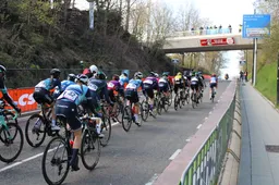 Bredewold (21) slaat dubbelslag in Baloise Ladies Tour na ritzege vanuit de vlucht