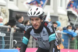 Yates gebruikte Twitter bij aanval: 'Had daar gezien dat Bernal niet mee ging springen'