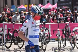 Directeur Sloveense wielerbond wil bewijs zien van Evenepoel: 'Ik weet niet of ik dit allemaal moet geloven'