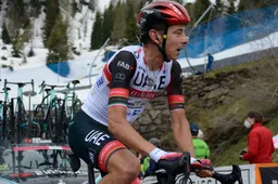 Formolo deed geweldige lead-out voor Pogacar: 'Aanval is de beste verdediging'