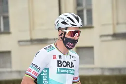 Sagan als veertiende over de streep in spurtersrit: 'Werd de hekken ingereden'