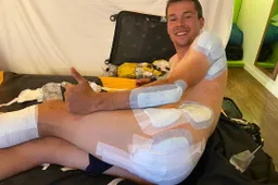 [Update] Roglic laat gehavende lichaam zien: 'Mummie gaat van start'