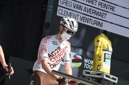 O'Connor stunt met vierde plek in de Tour: 'Dacht op eerste dag dat ik schouder gebroken had'