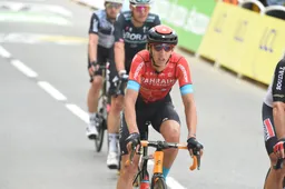 Teuns (zesde) miste de slag: 'Teleurgesteld dat ik niet meekon met Pogacar en Van der Poel'