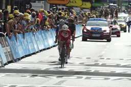 Martin vergooit podiumkansen in afdaling: 'Ik denk dat ik niet helder genoeg meer was'