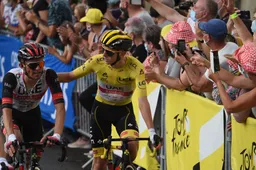 Pogačars coach over 'lage waardes': 'Hij is nog nooit, echt nooit, uitgedaagd deze Tour'