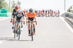 Wielrennen op TV 24 augustus 2021 | Overgangsrit in Vuelta en start Ladies Tour in Nederland