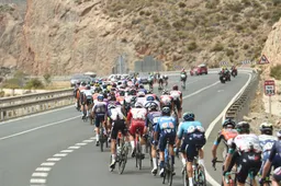 Boetes en tijdstraffen in de Vuelta a España | Dertien(!) boetes voor wildplassen