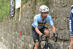 Campenaerts trots op Mixed Relay-prestatie en heeft zin in zondag: 'De druk gaat erg hoog zijn'