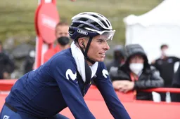 Contador houdt vertrouwen in Enric Mas: 'Goede hoop dat hij een grote ronde kan winnen'