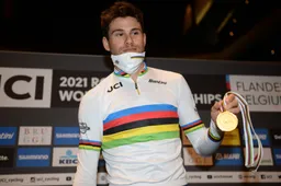 Ganna excuseert zich bij Van Aert en Evenepoel: 'Sorry, maar geweldig om hier te winnen'