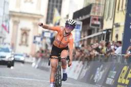 Van Vleuten spreekt van beste jaar ooit: 'Al mijn doelen gehaald en misschien wel meer'