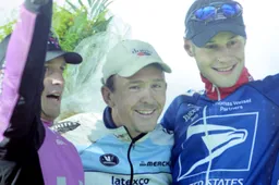 Kijken: zo verliep de laatste kletsnatte Parijs Roubaix! (met een 21-jarige Tom Boonen)