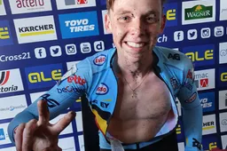 Indrukwekkende Dockx bezorgt België eerste goud bij EK veldrijden; Haverdings tweede