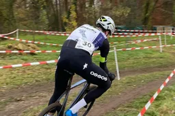 Walscheid rijdt eerste cross ooit, Kwiatkowski nodigt Pidcock uit en Gorka Izagirre wint veldrit