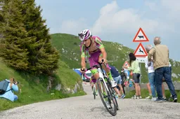 22-jarige Zana (Bardiani) brandt van ambitie: 'Ik versloeg Pogacar, ik kan net zo ver komen'