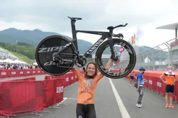 Voorbeschouwing Strade Bianche vrouwen 2022 | Wie doet Van Vleuten wat op Italiaanse grindwegen?