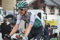 Wilco Kelderman kan training weer voorzichtig hervatten na bekkenbreuk in Benelux Tour