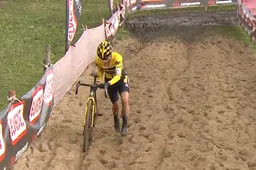 Indrukwekkende Vos zet Brand en co te kijk op Nederlands kampioenschap veldrijden