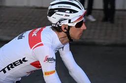 Mollema waarschuwt voor wind in Parijs-Nice: 'Eerste vijftig kilometer worden groot gevecht'