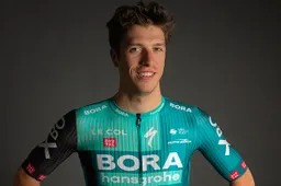 BORA-hansgrohe mist zieke Schachmann en Jungels in Milaan-Sanremo, Van Poppel lead-out voor Bennett