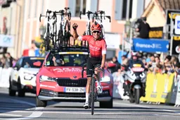 Quintana boekt overtuigende dubbelslag op slotdag Tour du Var ten koste van Wellens