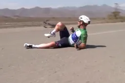 Twee dagen pech voor Cavendish: 'Helaas ben ik nogal hard onderuit gegaan'