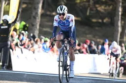 Evenepoel krijgt herstelde helpers Masnada en Van Wilder mee in Ronde van Zwitserland