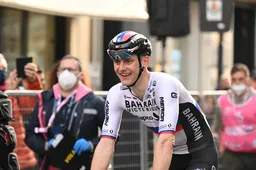 Mohoric blaast Roglic-discussie nieuw leven in: 'Roglic week duidelijk van zijn lijn af'