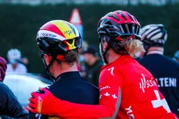 Kippenvel: Lotte Kopecky eert overleden broer Seppe met prachtige overwinning in Nokere Koerse