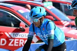 Alsof 293 kilometer niet genoeg was: Rosa fietst na Milaan-Sanremo vrolijk door tot Monaco