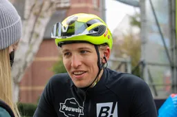 Tietema na helse en eenzame tocht als laatste binnen in Roubaix: 'Afstappen was geen optie'