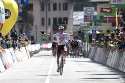 Bouchard houdt peloton net af in openingsrit Tour of the Alps en pakt eerste profzege