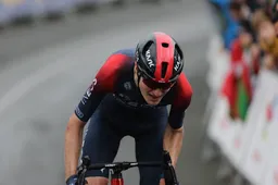 Nieuwe generatie pakt titel in Spanje en Italië: 'Iets wat alle wielrenners zouden willen'