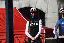 Update III | Cavalli twee weken na bizarre crash weer op de fiets: 'In topconditie naar het WK'