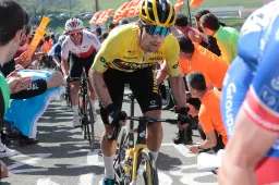 Roglic nog niet enthousiast na vierde plaats: 'Mis een beetje geluk en de benen'