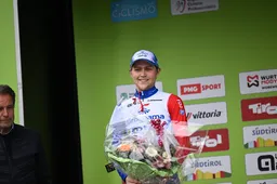 Storer in spoor van Arensman en Bardet naar tweede plek: 'Zorgde voor een flashback'