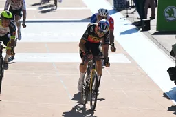 Roodhooft verbolgen over Jumbo-Visma en Plugge: 'Specialist in het uitkramen van onzin'