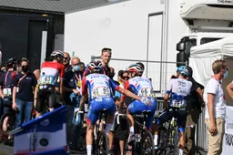 Groupama-FDJ volledig voor Gaudu in kasseienetappe: 'Iedereen is er bang voor'