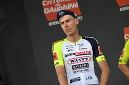 Jan Hirt test positief op corona en moet Ronde van Spanje verlaten