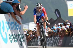 Küng doet vriend en vijand verbazen in de Zwitserse bergen: 'Dit had niemand verwacht'