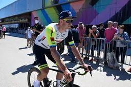 Kristoff bedankt ploeg voor verjaardagscadeau, Ewan kan werk Lotto Soudal niet verzilveren