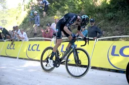 Bardet waarschuwt voor hitte in de Alpen: 'Gaan grote verschillen krijgen tussen de klassementsrenners'