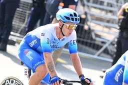 Groenewegen krijgt volledige ploeg - inclusief twee Nederlanders - tot zijn beschikking in UAE Tour