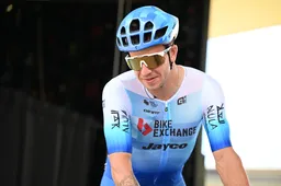 Groenewegen voorkomt crash en sprint vervolgens knap naar ritzege in Arctic Race of Norway