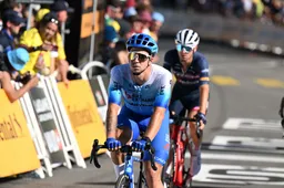 Groenewegen: 'Is het Wout niet, dan wel Laporte die vreselijk hard rijdt'