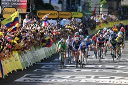 Wielrennen op TV 22 juli 2022 | Hoe laat zie je de mogelijke waaiers in de Tour de France?